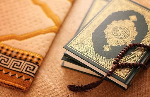 النسخ من عين لبوابة المستقبل سورة الهمزة 1 - 9 مادة القرآن الكريم الصف الأول الابتدائي الفصل الدراسي الأول 1442 هـ